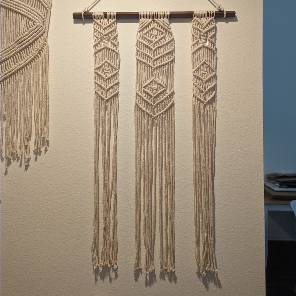 Fallon macrame wall hanging - Picture 3 of 4